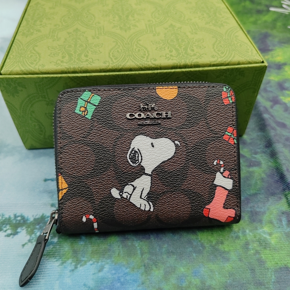 😎😎Coach fashion wallet